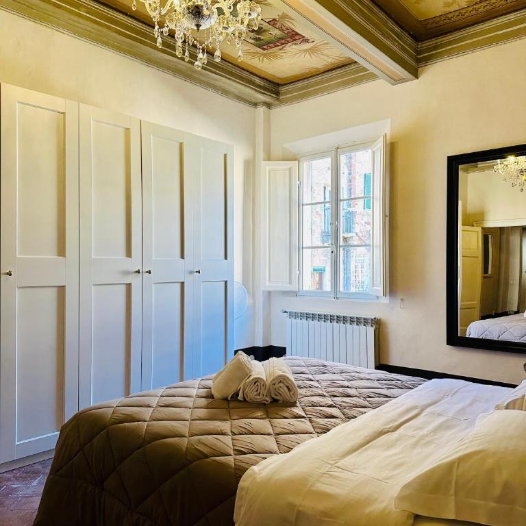 Domus An- Two Bedrooms Apartment -Antique and Historical Home - Two-Bedroom Apartment - 11