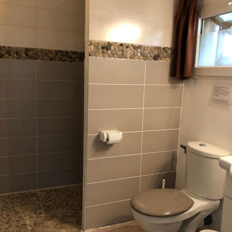 vacances-esprit-cabanes - One-Bedroom House - 13