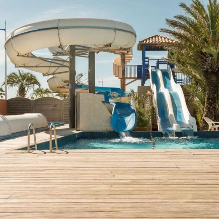 Mobil-home tout beau tout neuf, camping 4*, plage à pied ! - Casa con 3 Camere da Letto - 23