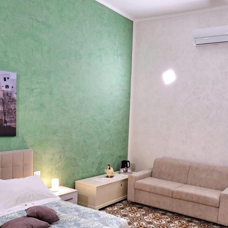 Donatella Bed and Breakfast - Ampia Camera Matrimoniale - 8