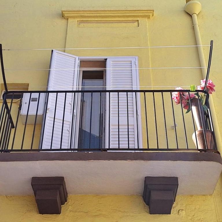 Donatella Bed and Breakfast - Camera Matrimoniale con Bagno Privato - 8