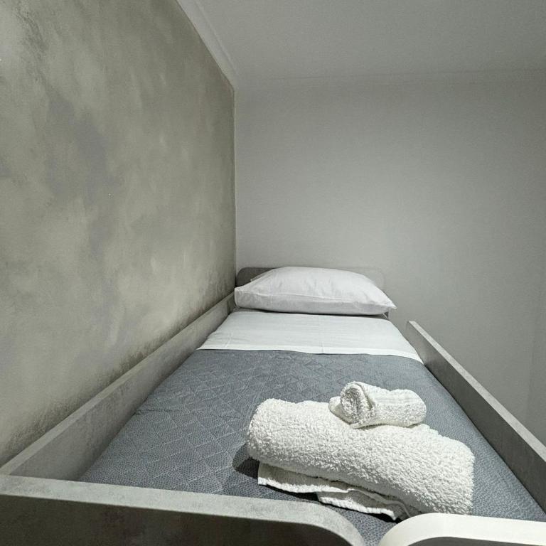 Domus Sunny - Appartamento con 2 Camere da Letto e Balcone - 23