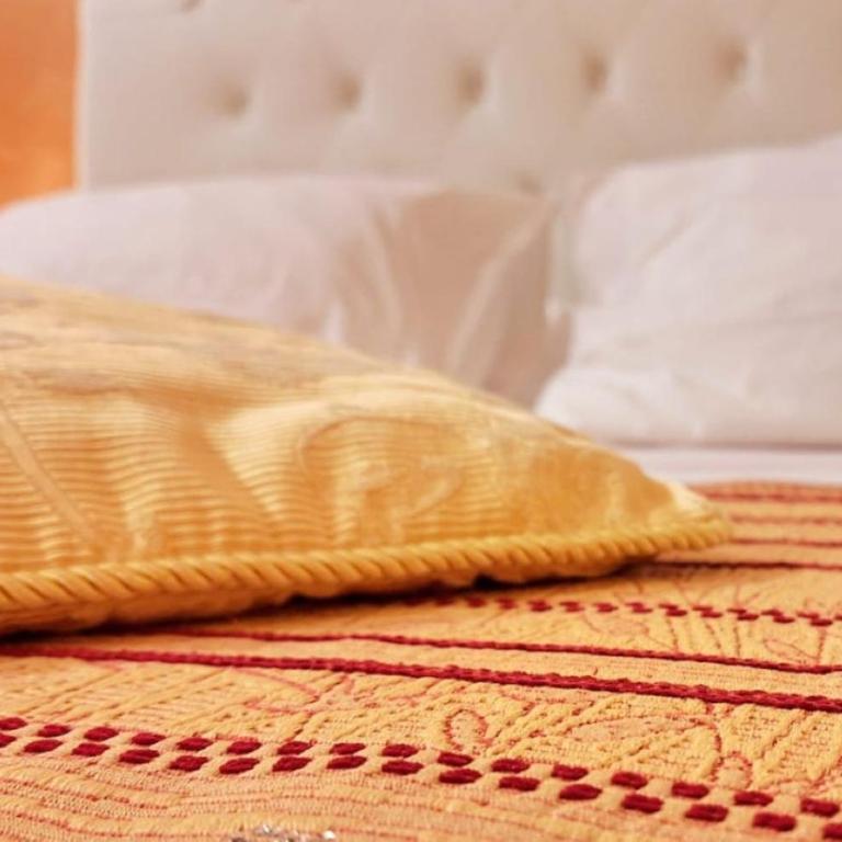 Donatella Bed and Breakfast - Camera Matrimoniale con Bagno Privato - 1
