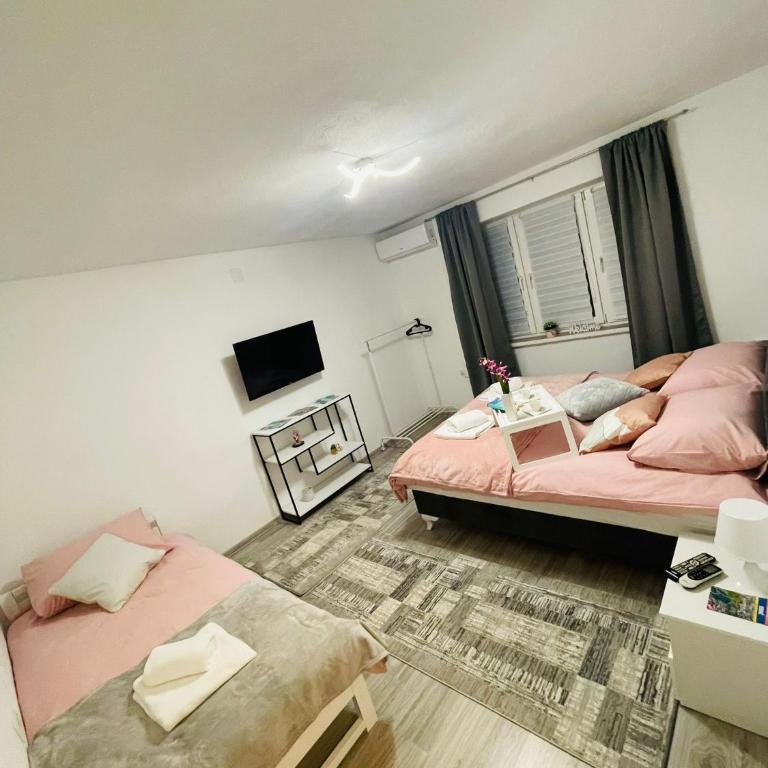 Apartment Zara Bihac - One-Bedroom Apartment - 10