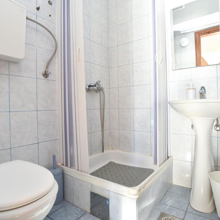 Apartments Milos Kaladjurdjevic - Studio Apartment with Sea View - 21