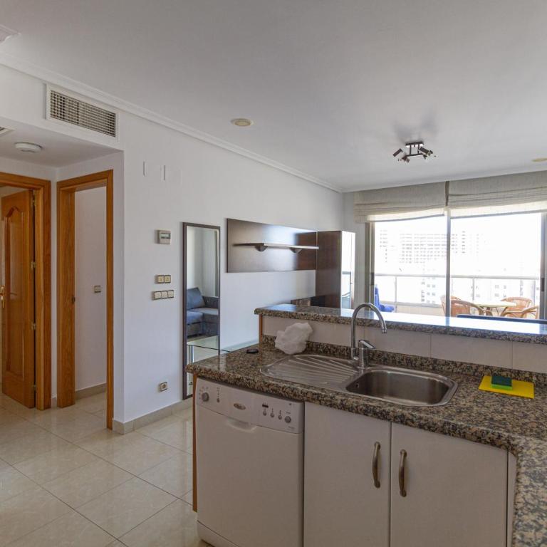 Amazing apartments in the modern Coruña building, near the beach, pool & garage - One-Bedroom Apartment - 20