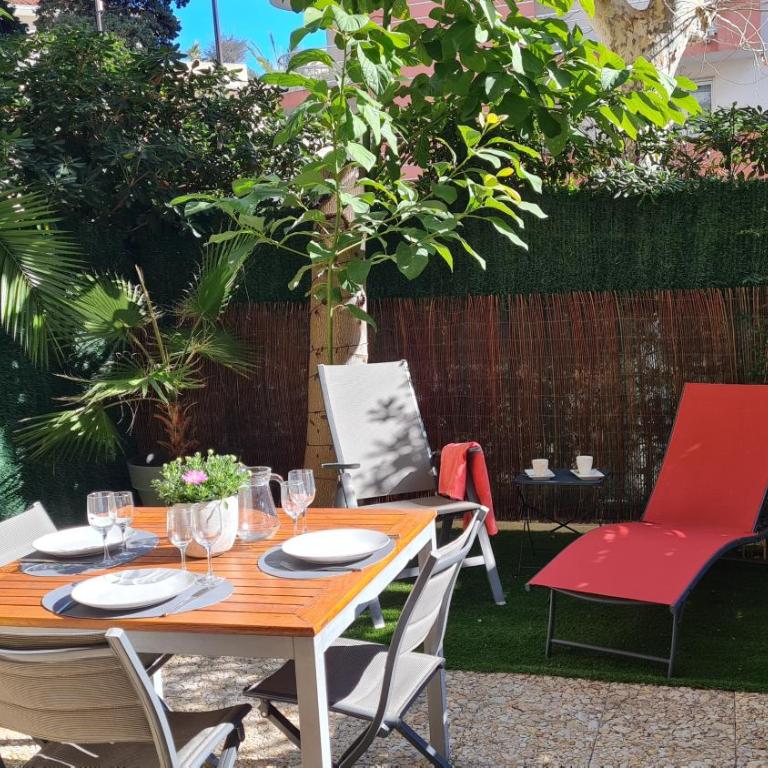 Studio Sun-Beach avec parking et jardin - 500m des plages de Juan Les Pins - One-Bedroom Apartment - 2