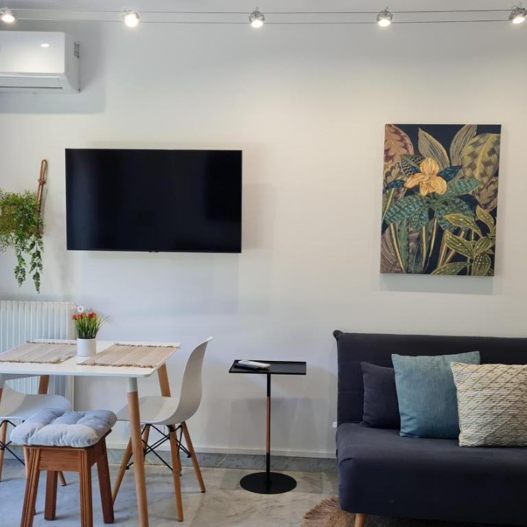Studio Sun-Beach avec parking et jardin - 500m des plages de Juan Les Pins - One-Bedroom Apartment - 8