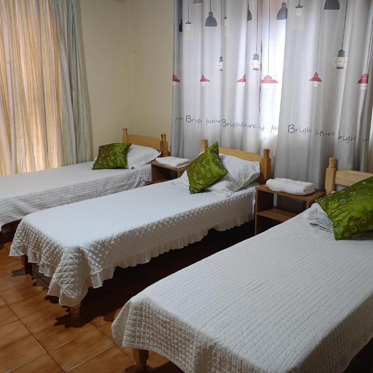 RESIDENCIA-UNIV - Triple Room with Private External Bathroom - 5