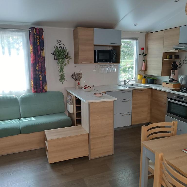 Mobile Homes Sous le Soleil - Mobile Home Comfort - 33