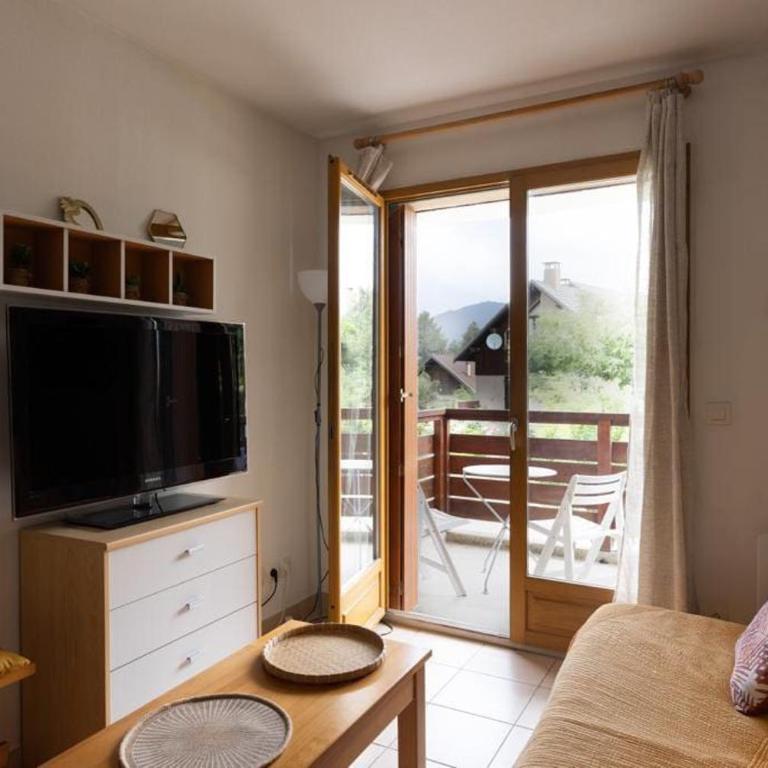 À Laye station Charmant T1 33 m2 - Appartement 1 Chambre - 5