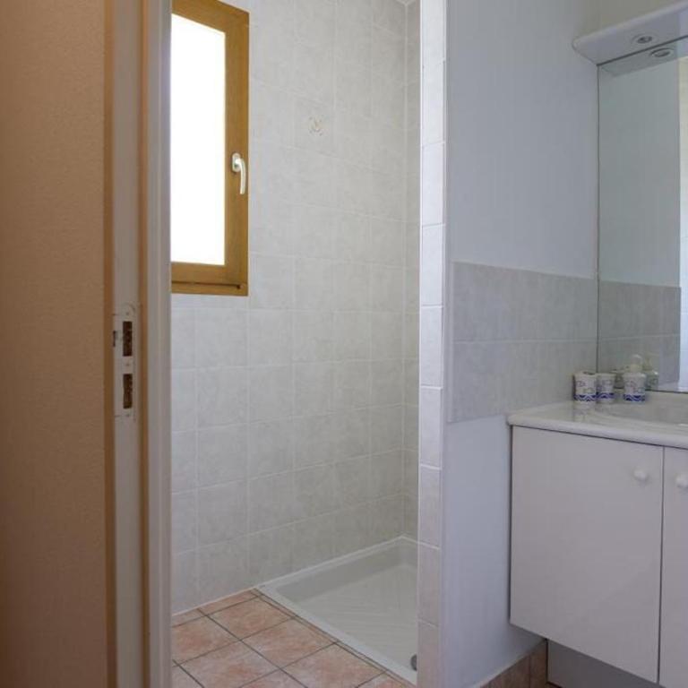 À Laye station Charmant T1 33 m2 - Appartement 1 Chambre - 6