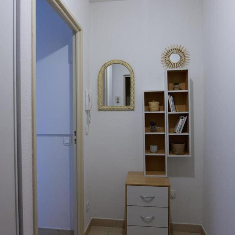 À Laye station Charmant T1 33 m2 - Appartement 1 Chambre - 8