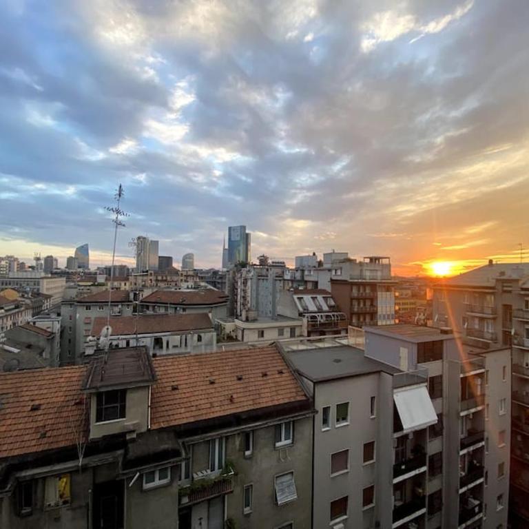Penthouse in the sky with 30 sqm terrace Milan Central Station - Appartamento con 2 Camere da Letto - 32