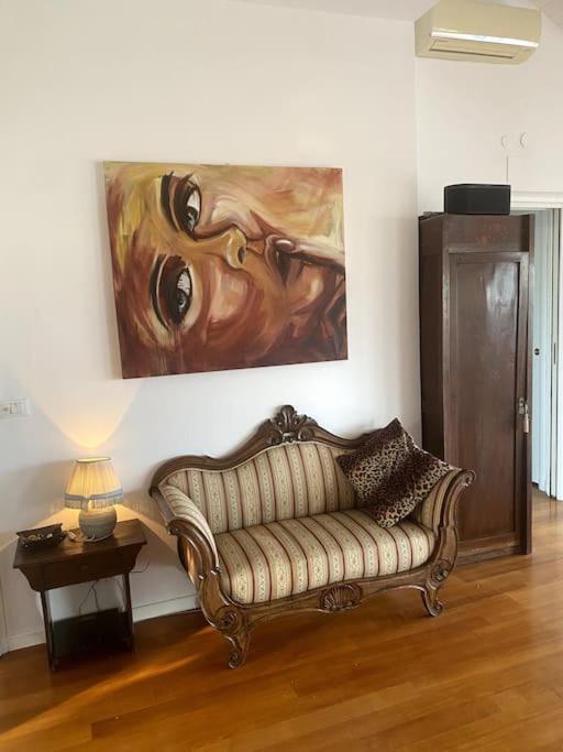 Penthouse in the sky with 30 sqm terrace Milan Central Station - Appartamento con 2 Camere da Letto - 12