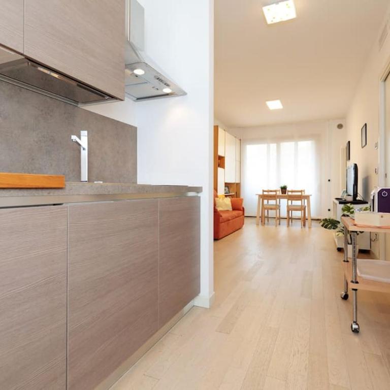 [10 min from Venice] [Free Garage] Lovely flat - Appartamento con 1 Camera da Letto - 25