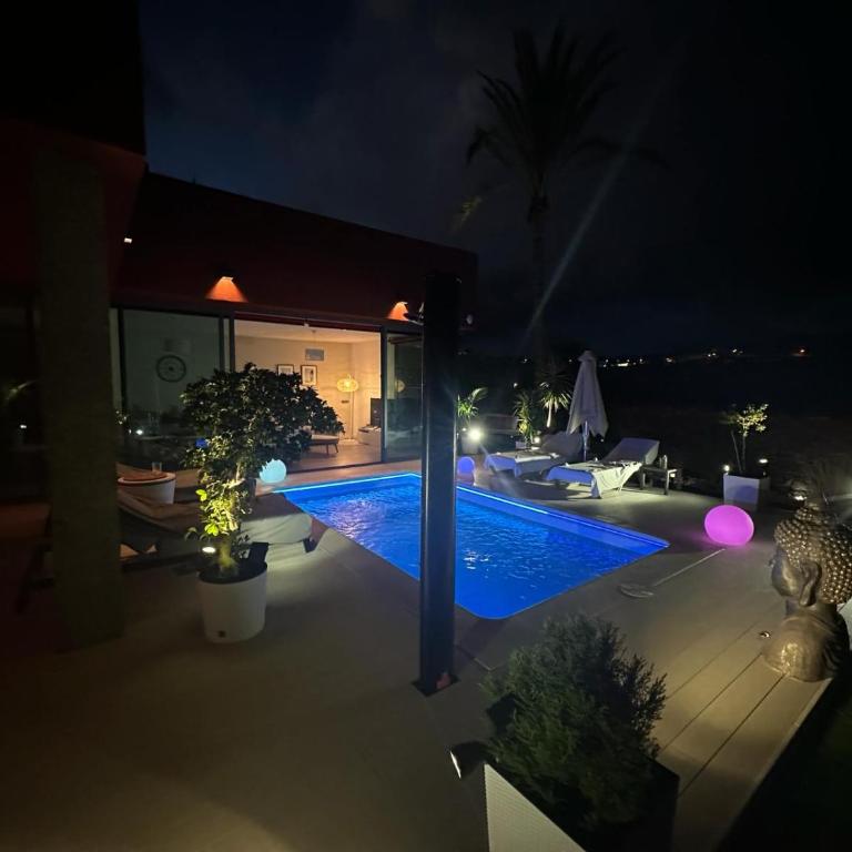 APARTMENT VILLA Cooper l HEATED Pool l PVT Garden I GOLF I SEA VIEWS - Two-Bedroom Villa - 54