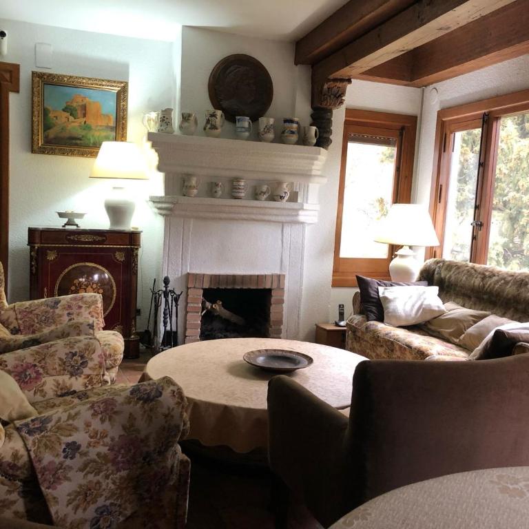 Carmen Santa Rosa - Five-Bedroom House - 11