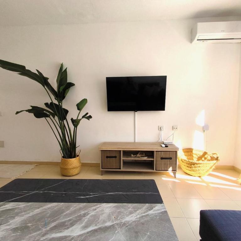 Medina Marinas - Tú hogar con solarium privado! - Apartamento de 2 dormitorios - 10