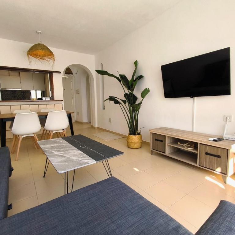 Medina Marinas - Tú hogar con solarium privado! - Apartamento de 2 dormitorios - 12