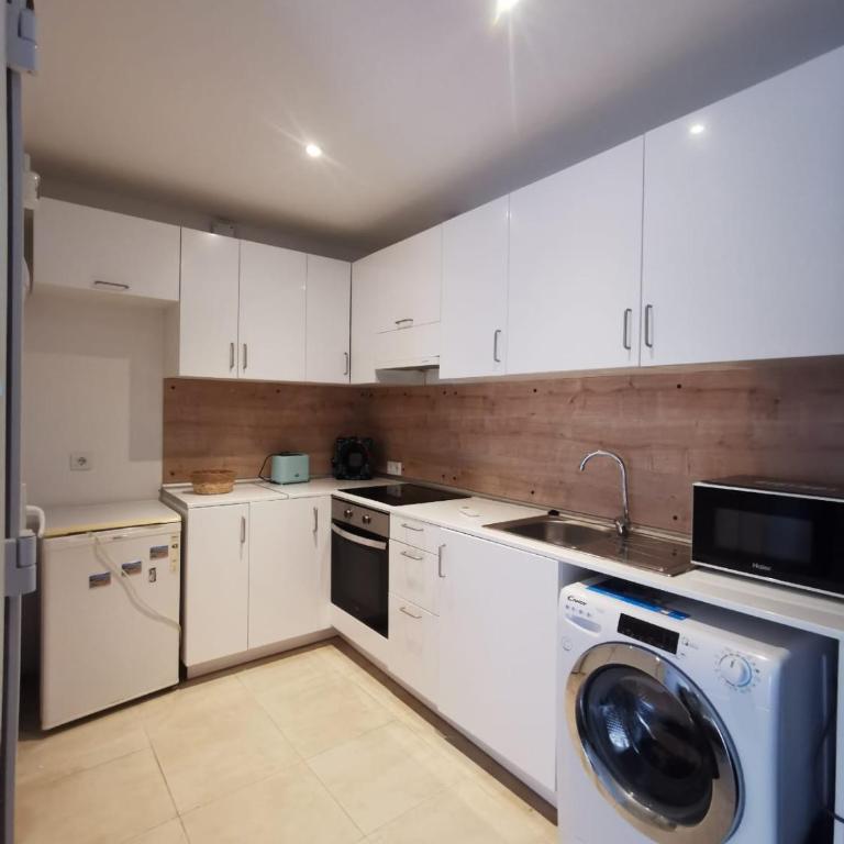 Appartement Centre-ville a 100 mètre de la plage - Apartamento de 1 dormitorio - 14