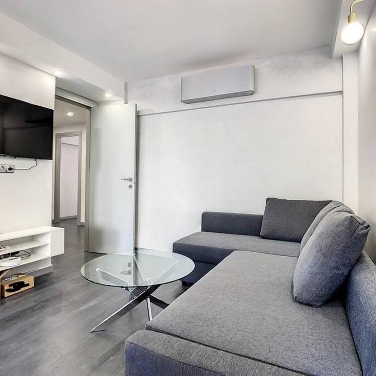 Superbe appartement Juan-les-Pins 200m des plages - Appartement 2 Chambres - 8