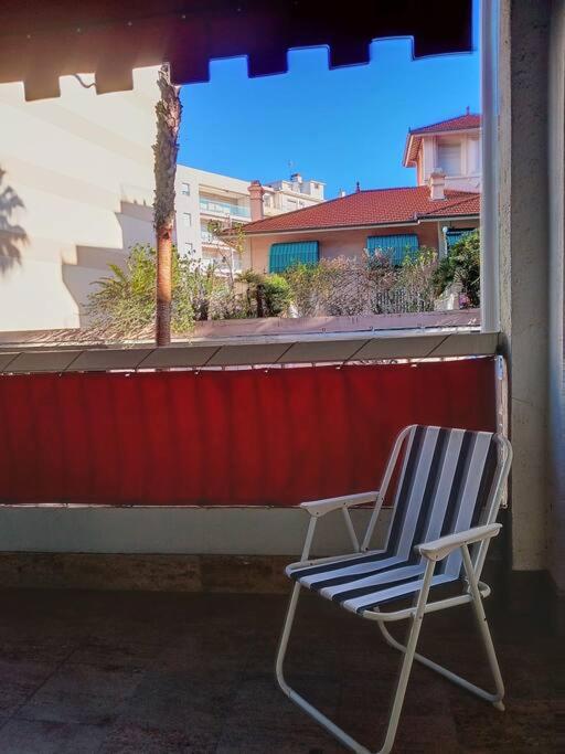 Superbe appartement Juan-les-Pins 200m des plages - Appartement 2 Chambres - 7