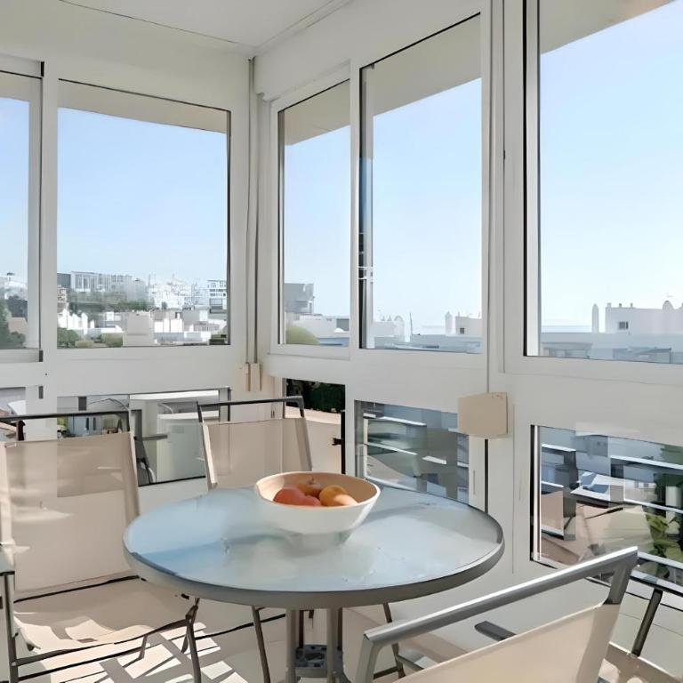 Precioso apartamento reformado con vistas directas al mar - Apartamento con vistas al mar - 17
