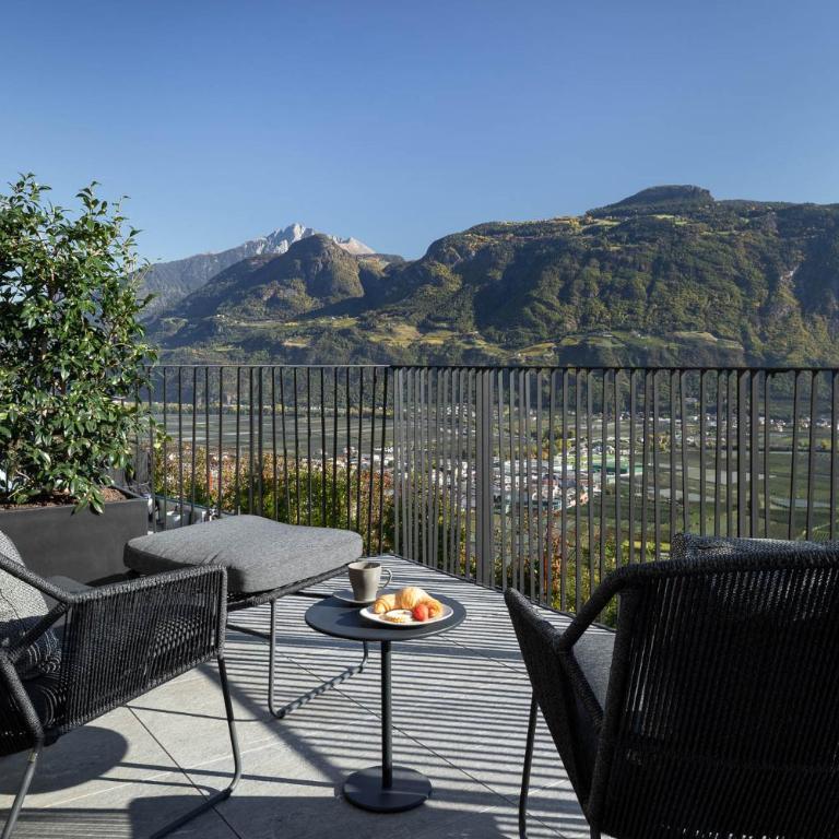 My Spring - Panoramic Suites - Junior Suite con Vasca Idromassaggio - 3