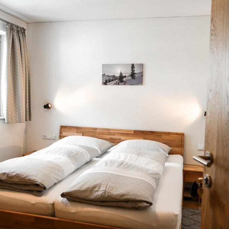 Haus Gosta Kreuzmayr Appartements - Apartment mit Blick auf die Berge - 10