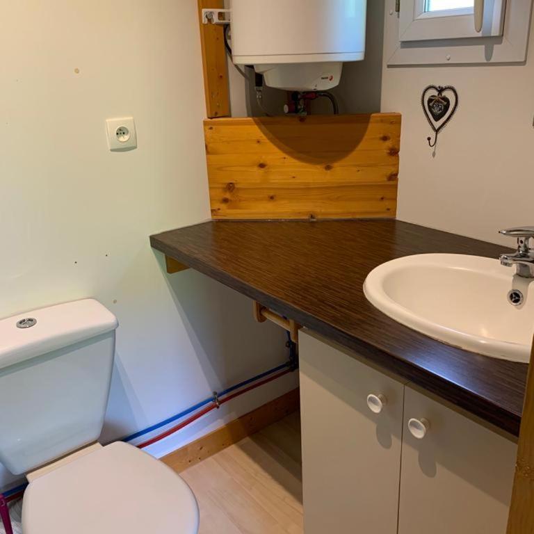 Family's Camping Le Savoy - Chalet mit 1 Schlafzimmer - 5