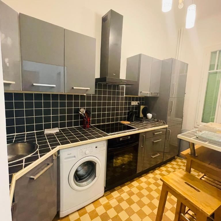 Studio récemment rénové proche gare et ville - Appartement 1 Chambre - 10