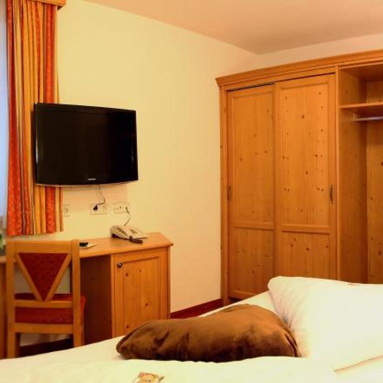 Hotel Höllroah - Familienzimmer - 2