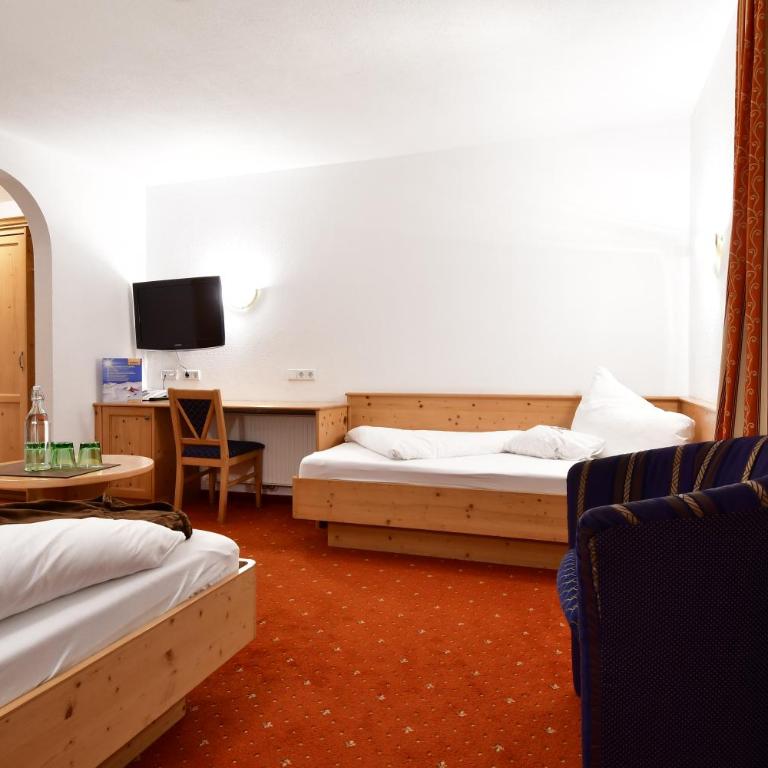Hotel Höllroah - Dreibettzimmer - 3