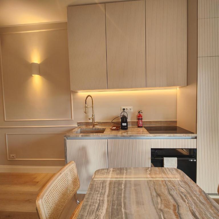 Ottoboni 2B Luxury Penthouse - Appartamento con 2 Camere da Letto - 28