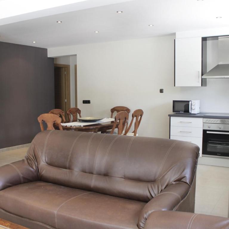 Apartamento Centrico en Albir - Three-Bedroom Apartment - 21