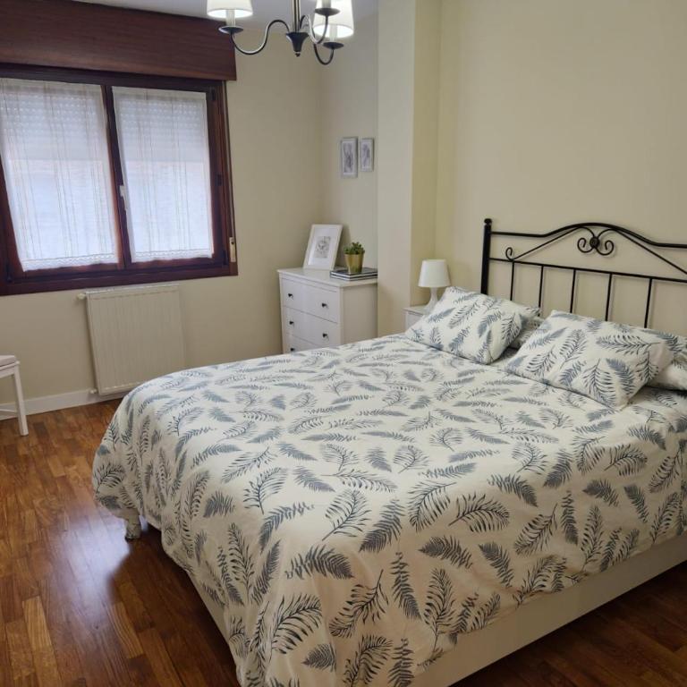 Zona centro con plaza de garaje VUT3983AS - Apartamento de 3 dormitorios - 24