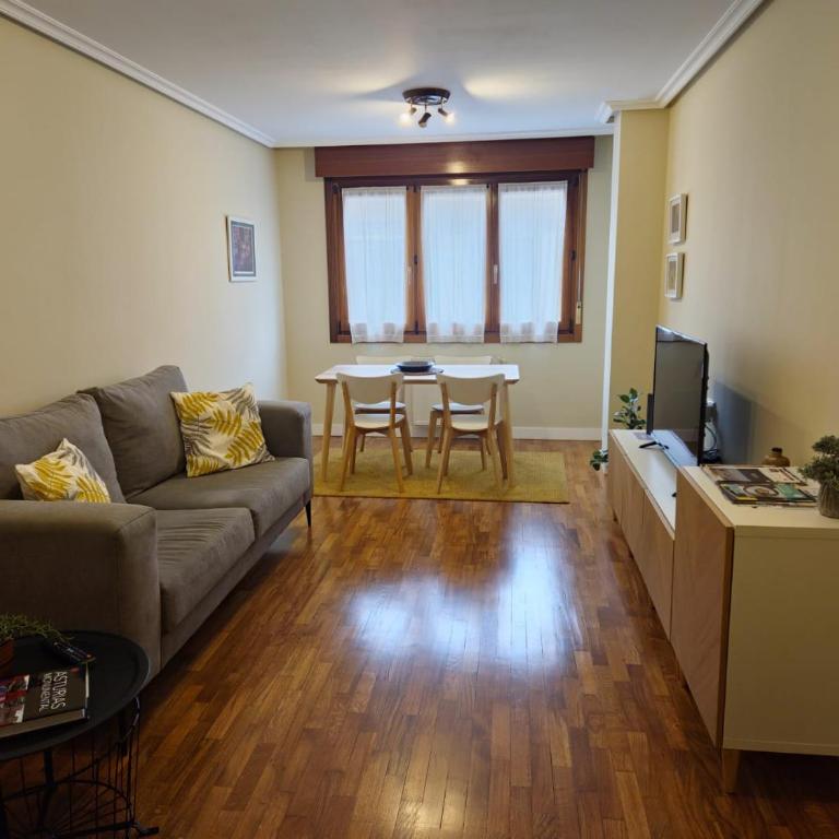 Zona centro con plaza de garaje VUT3983AS - Apartamento de 3 dormitorios - 8