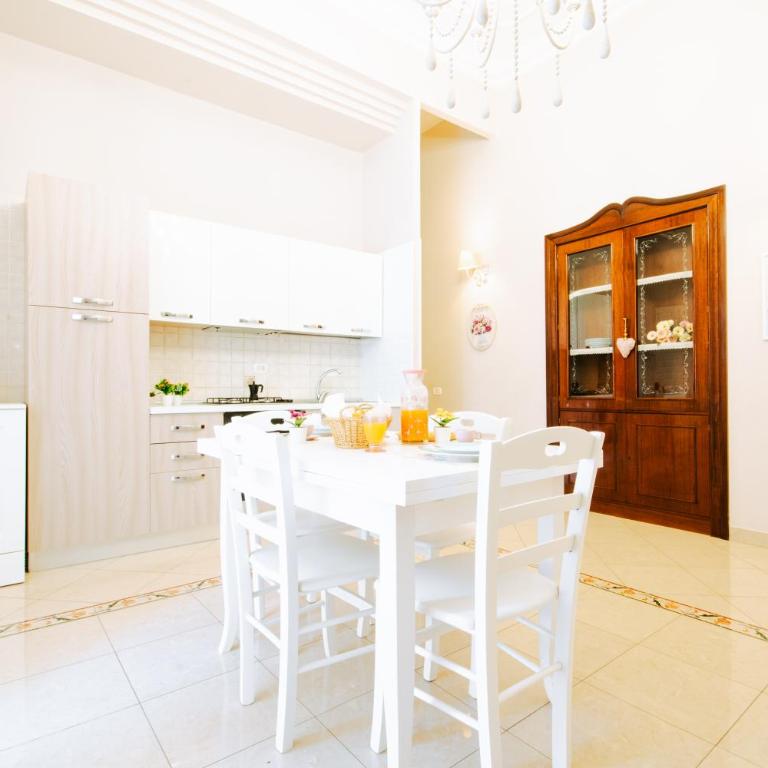 Citarelli Family House - Two-Bedroom Apartment - 15