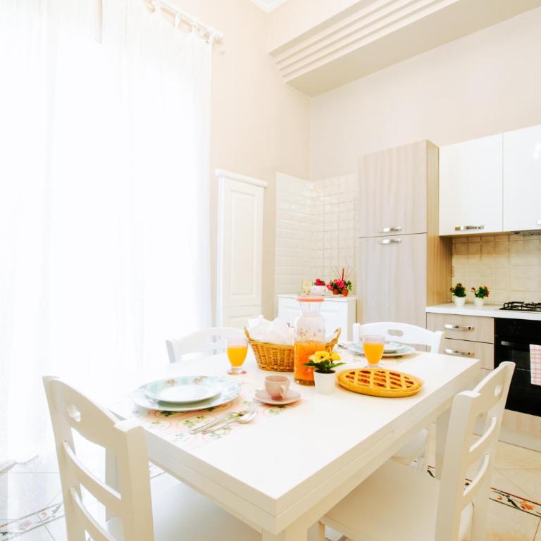 Citarelli Family House - Two-Bedroom Apartment - 25