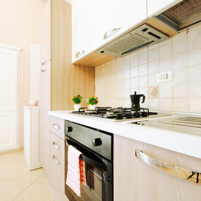 Citarelli Family House - Two-Bedroom Apartment - 26