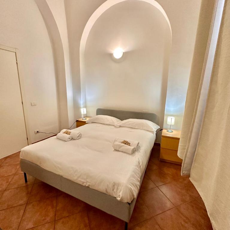 A Due Passi Dall'Accademia - Appartamento con 3 Camere da Letto - 55
