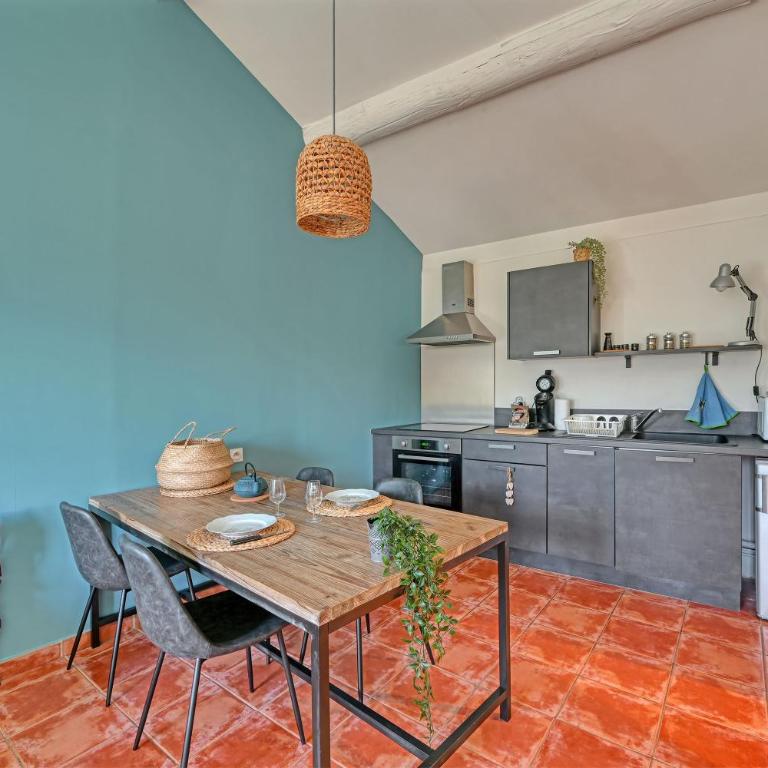Le Luminux - CENTRE-Ville d'AVIGNON - WIFI - One-Bedroom Apartment - 11