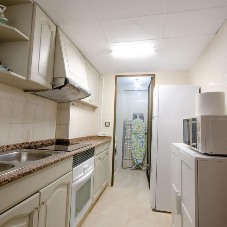 GEMELOS 10 Levante Beach - Three-Bedroom Apartment - 11