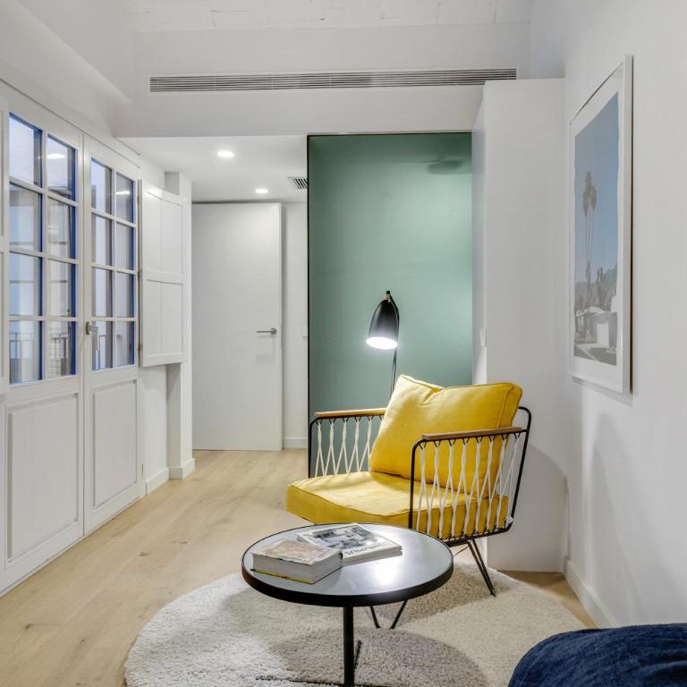 CATERINA Correos - One-Bedroom Superior Apartment - 10
