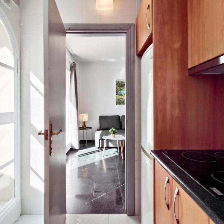 ÁTICO CON TERRAZA PRIVADA EN MÁLAGA CENTRO - Two-Bedroom Apartment - 10