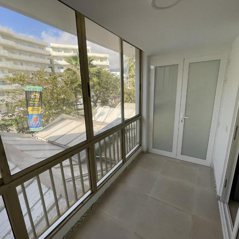 10. Beautiful Esmeralda with A/C - Apartamento - 2