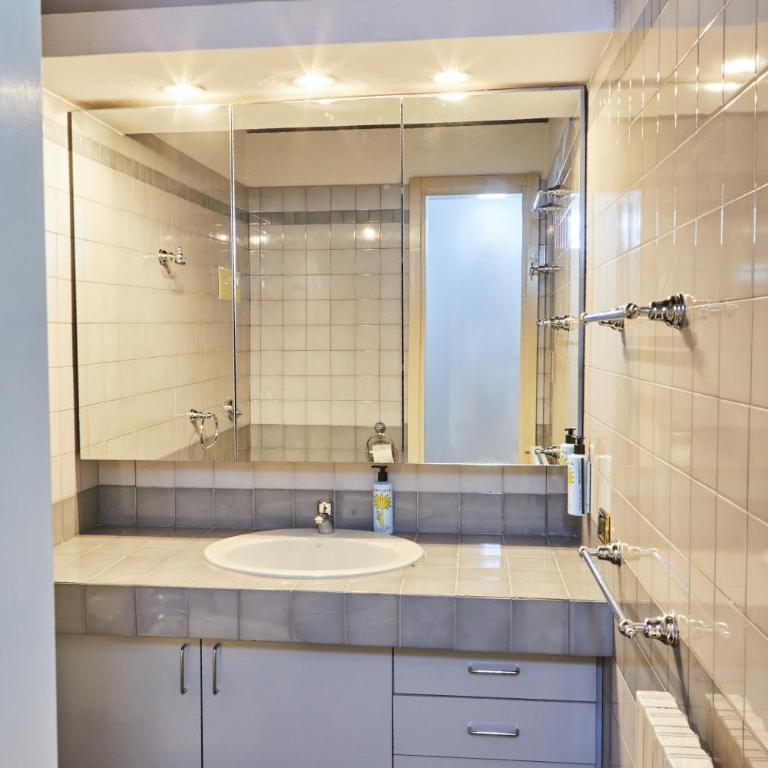 Milan Retreats Navigli - Appartamento con 2 Camere da Letto - Alzaia Naviglio Grande 46 - 14