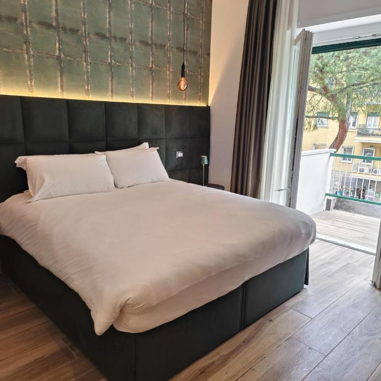 Romi Suite - Deluxe Zimmer (2 Erwachsene & 1 Kind) - 8