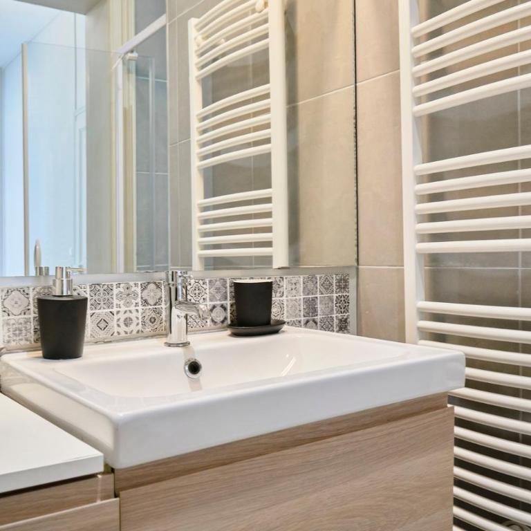 Joli appartement une chambre en hypercentre - Appartamento - 24